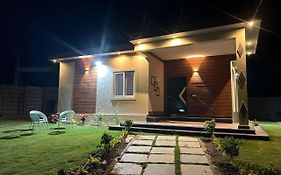 Hidden Garden Farmhouse Hotel Pargi India